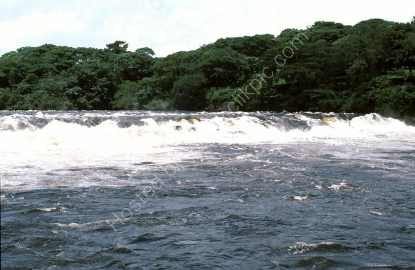 Water Falls, El Parque Cachamay, Puerto Ordaz